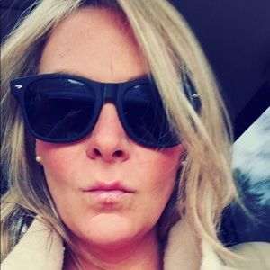 Meet your Posher, Kay